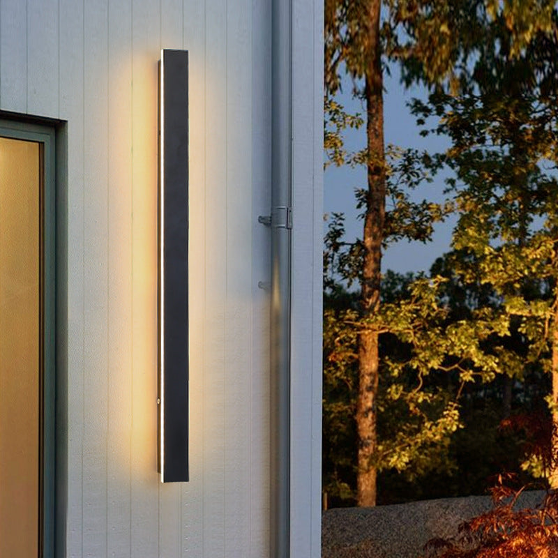 Blade Luminary | Outdoor Wall Light