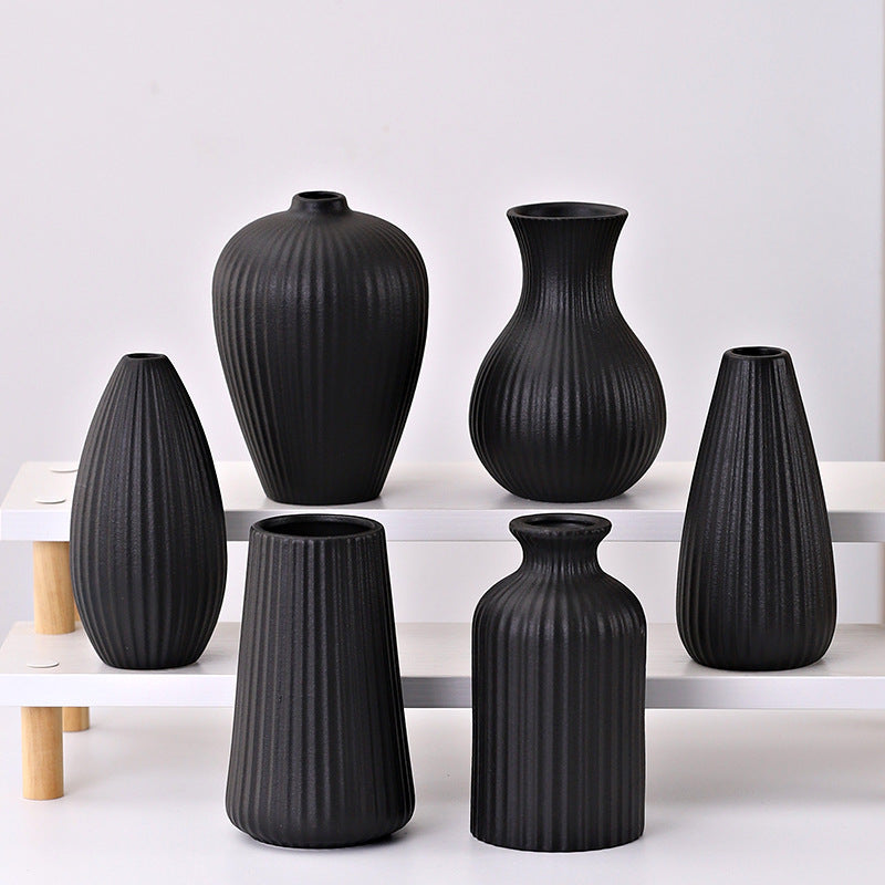 Linear Silhouette | Ceramic Line Vase Nordic Minimalist Home Decor