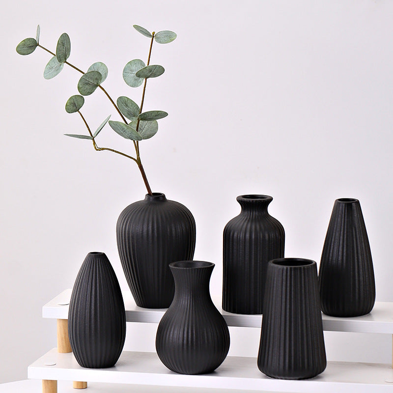 Linear Silhouette | Ceramic Line Vase Nordic Minimalist Home Decor